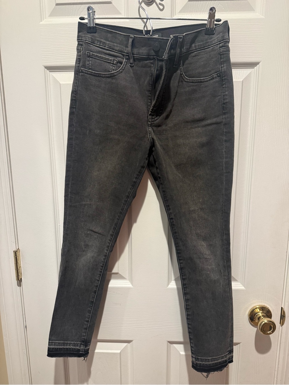 Express Women’s Skinny mid rise fit Black Washed Jeans
